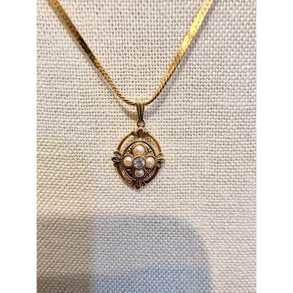 Authentic Monet Faux Pearl & Rhinestone Pendant Necklace 20”